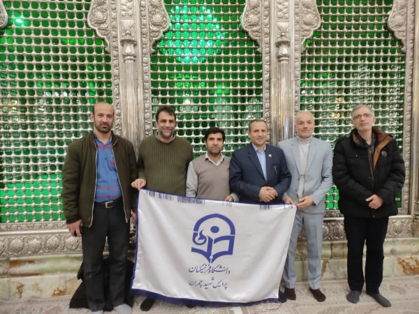 تجدید پیمان همکاران پردیس شهید چمران با آرمان های امام خمینی و انقلاب اسلامی 3