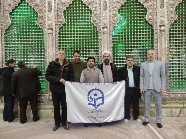 تجدید پیمان همکاران پردیس شهید چمران با آرمان های امام خمینی و انقلاب اسلامی 5