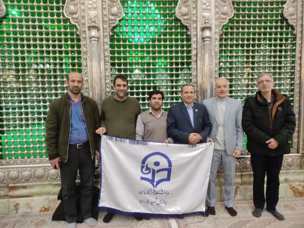 تجدید پیمان همکاران پردیس شهید چمران با آرمان های امام خمینی و انقلاب اسلامی 7