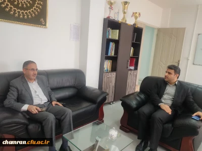 حضور معاون پارلمانی وزارت آموزش و پرورش در مدیریت امور پردیس های استان تهران