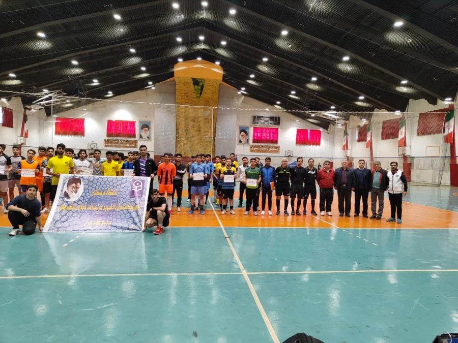 آغاز مسابقات فوتسال به مناسبت گرامیداشت شهدای تربیت معلم چمران  3