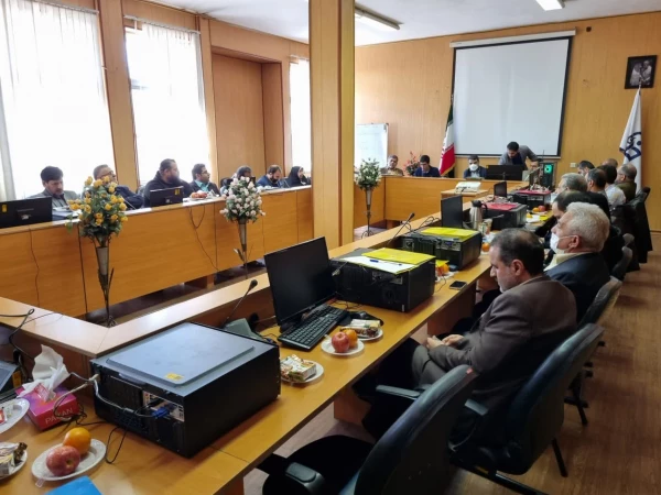 نشست شورای مدیریت امور پردیس های استان تهران 9