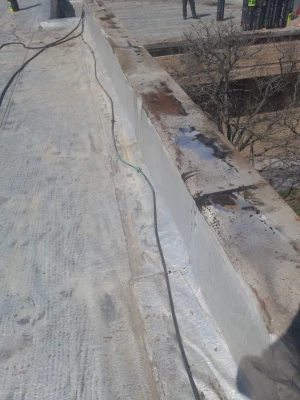 ایزوگام پشت بام آشپزخانه و سالن غذاخوری 3