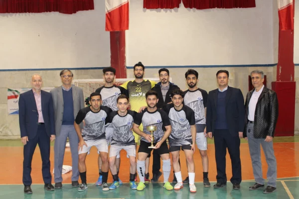 پایان اولین دوره لیگ بازیهای فوتسال دانشگاه فرهنگیان گرامیداشت شهدای تربیت معلم 5