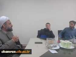 نشست دانشجویان فعال فرهنگی پردیس شهید چمران با حجت الاسلام علیخانی
 3