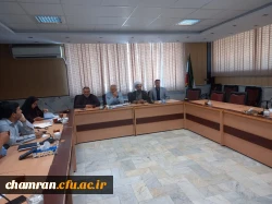 برگزاری نشست توجیهی درباره تکمیل رهنامه
 3