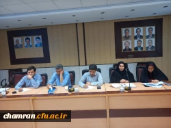 برگزاری نشست توجیهی درباره تکمیل رهنامه
 5