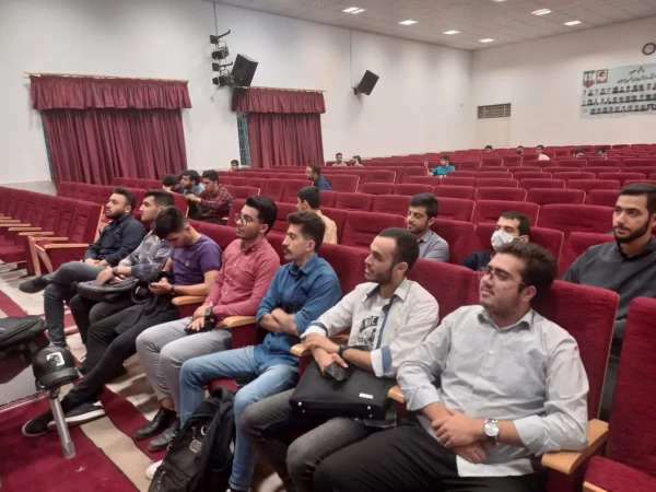 برگزاری نشست پرسش و پاسخ برای دانشجویان کارشناسی 4