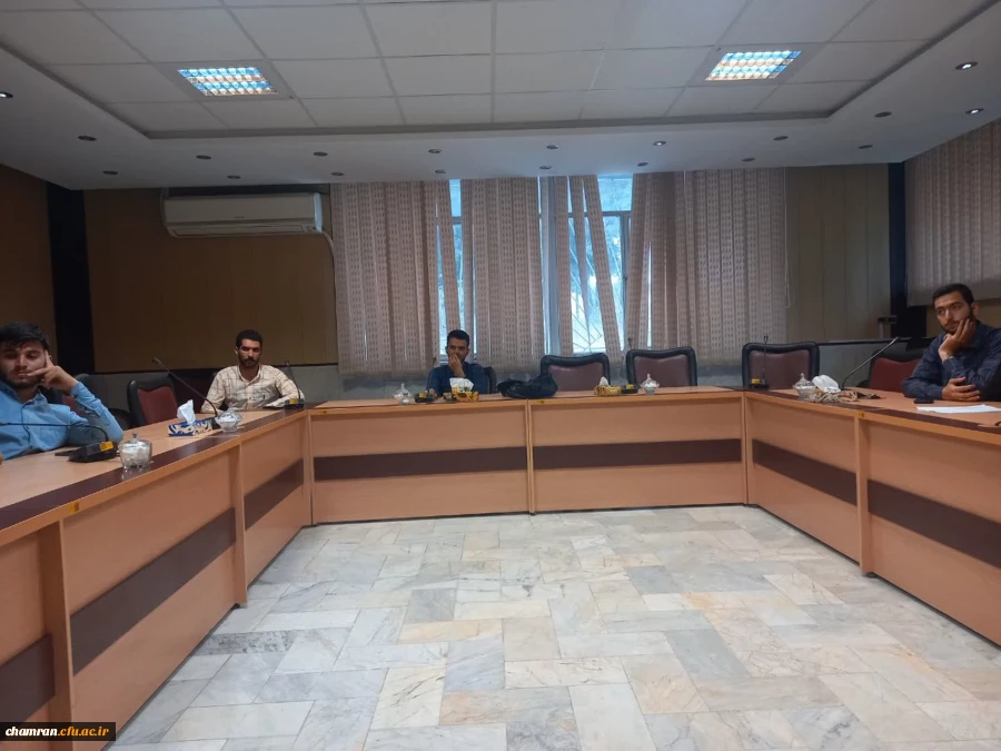 نشست ستاد اقامه نماز پردیس شهید چمران 2
