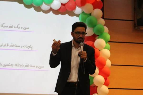 کارگاه فن تدریس با موضوع «چگونگی ارتباط صحیح با دانش آموز» 2