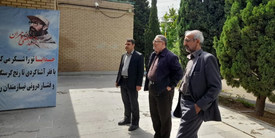 بازدید دکتر اولی از انتخابات شورای صنفی پردیس شهید چمران 10