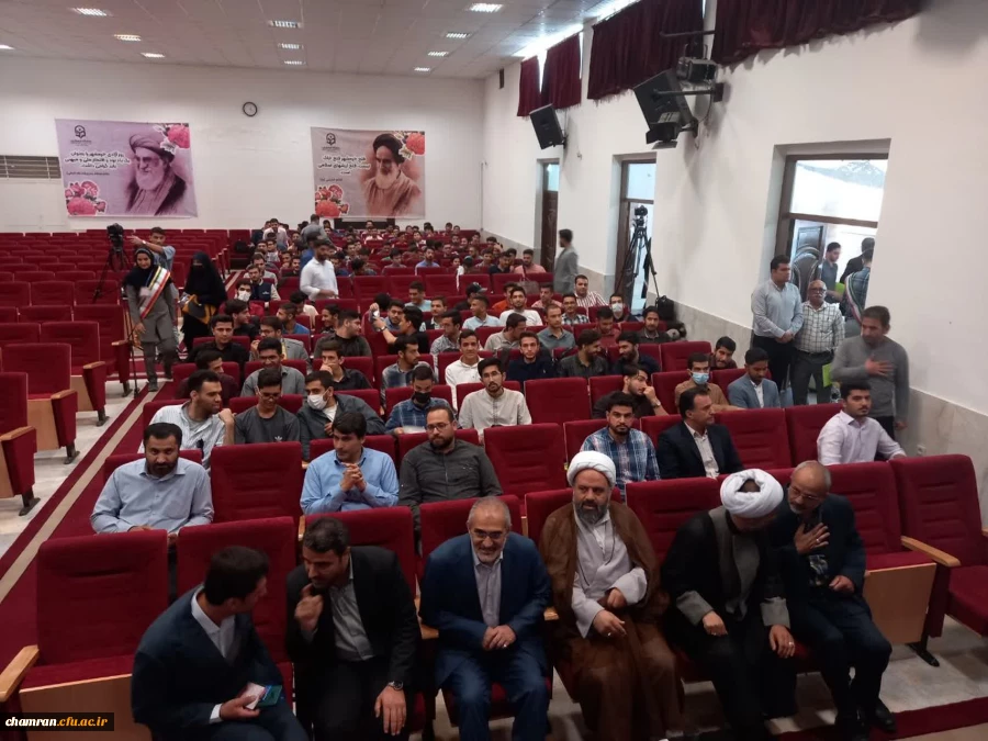 نشست صمیمی استادان، کارکنان و دانشجومعلمان دانشگاه فرهنگیان با آقای دکتر سید محمد حسینی معاونت پارلمانی ریاست جمهور 6