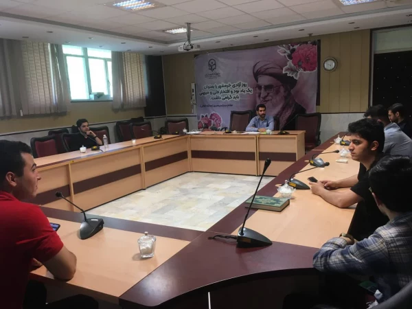 جلسه دوم کانون شعر و ادب پردیس شهید چمران 2