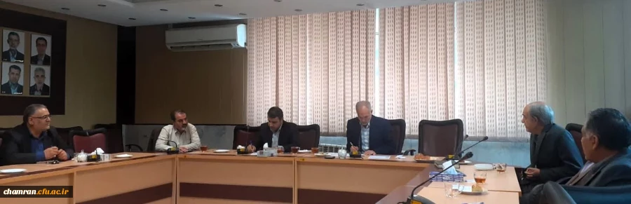 برگزاری انتخابات تعیین مدیر گروه های آموزشی مشاوره و علوم تربیتی
 5