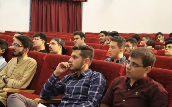 دوره آموزشی تربیتی معراج با سخنرانی استاد محمد اکرمی 6