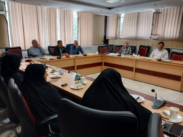 نشست هماهنگی برای برگزاری امتحانات پایان نیمسال تحصیلی 6