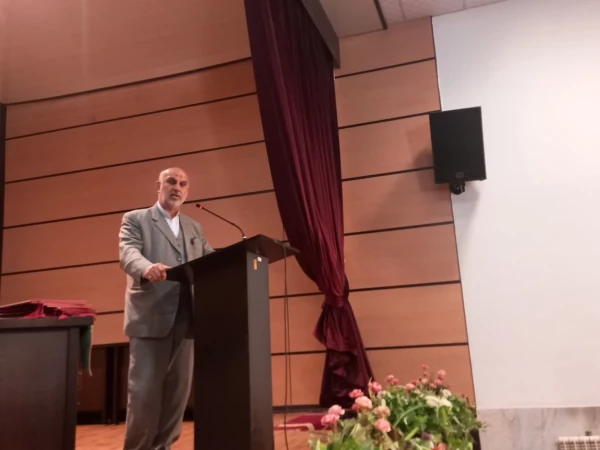 تقدیر از عوامل اجرایی سه مراسم سمپوزیوم ملی مشاوره، آیین تجلیل از دانشجومعلمان سرآمد و برتر و بزرگداشت سالروز آزادسازی خرمشهر 7