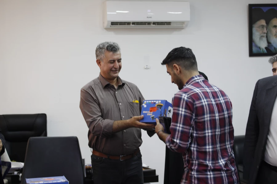 مراسم اهدای جوایز به برگزیدگان مسابقات خوابگاهی
 10