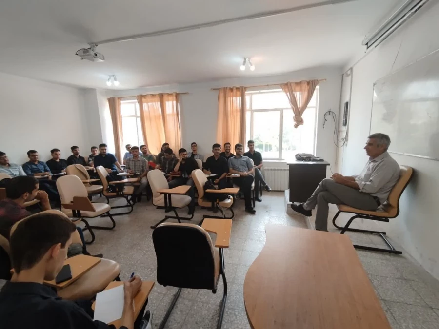 آغاز کلاس های دوره تحصیلی تابستان ۱۴۰۲ 2