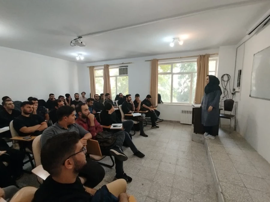 آغاز کلاس های دوره تحصیلی تابستان ۱۴۰۲ 4