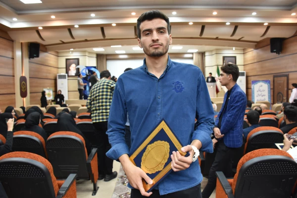 کسب رتبه دوم کشوری در جشنواره تدریس برتر توسط آقای امیرمهدی رغبتی 2