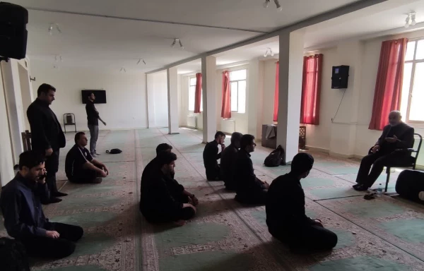 سلسله سخنرانی درباره اهمیت عاشورا و نهضت امام حسین علیه السلام 2