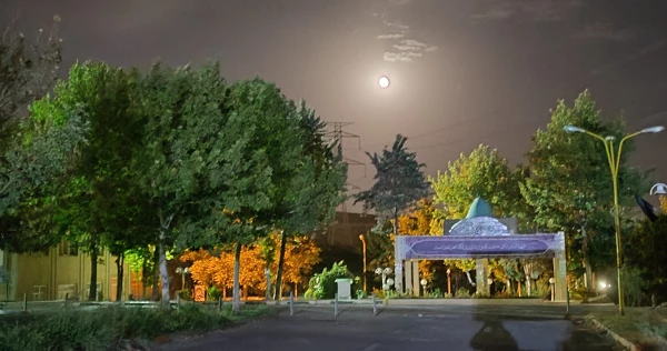 چشم انداز پردیس شهید چمران در شب 2