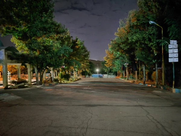 چشم انداز پردیس شهید چمران در شب 7