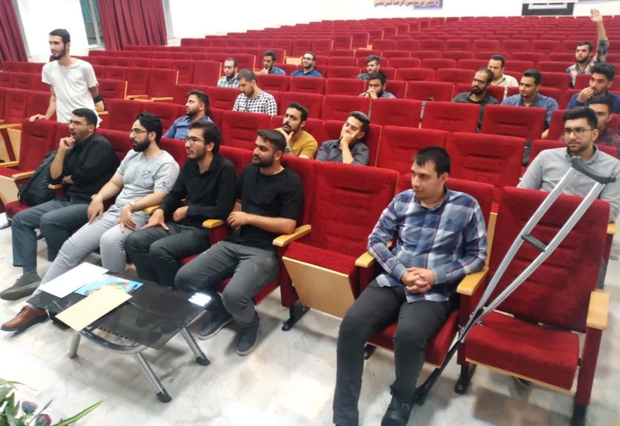 جلسه توجیهی انتخاب واحد و پرسش و پاسخ در مورد مباحث انتخاب واحد دانشجویان رشته مشاوره ورودی ۹۹ 3