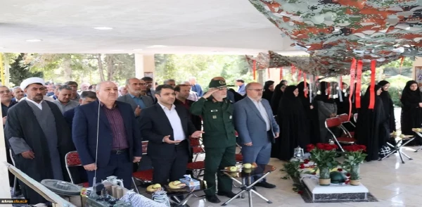 مراسم گرامیداشت هفته دفاع مقدس در مزار شهید گمنام پردیس شهید چمران  2