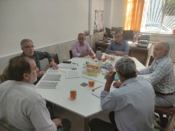 نشست مدیران گروه های آموزشی با معاونت آموزشی و واحد آموزش 4