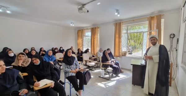 بهسازی آموزگاران دبستان های منطقه ۴ تهران در پردیس شهید چمران 10