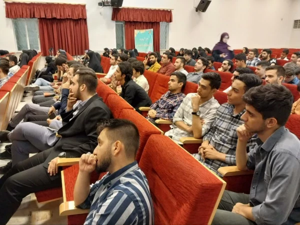 برگزاری نشست سراسری دبیران و شورای مرکزی کانون های علمی، تشکل های اسلامی، هیئت های مذهبی در پردیس شهید چمران 4