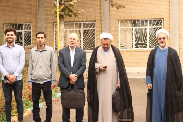 سومین روز از دوره بهسازی آموزگاران دبستان های منطقه ۴ تهران در پردیس شهید چمران 6