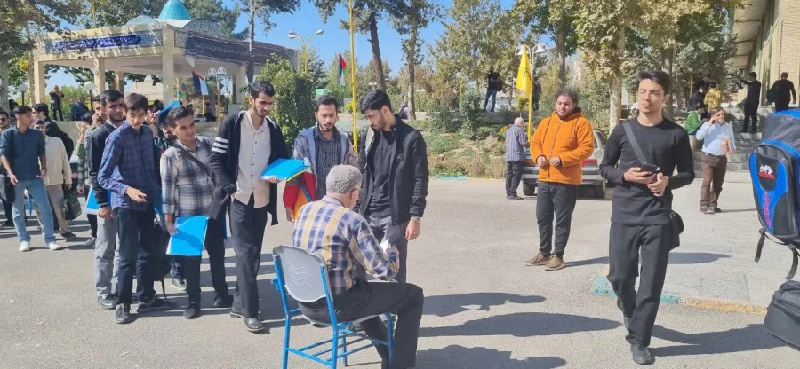 ثبت نام از دانشجومعلمان ورودی ۱۴۰۲ مرکز شهدای مکه
 3