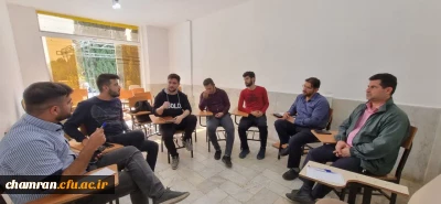 نشست اعضای شورای صنفی و مسئولان امور دانشجویی و فرهنگی