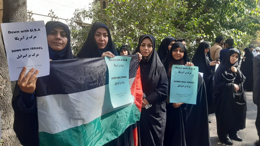 حضور استادان پردیس شهید چمران در تجمع حمایت از فلسطین 5