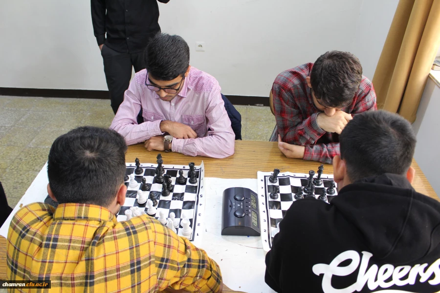 برگزاری مسابقات شطرنج به مناسبت هفته تربیت بدنی 2