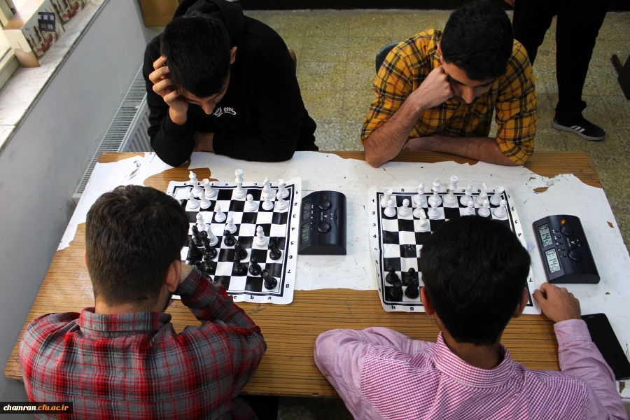 برگزاری مسابقات شطرنج به مناسبت هفته تربیت بدنی 9
