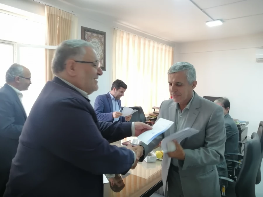 جلسه شورای پژوهش پردیس شهید چمران 7