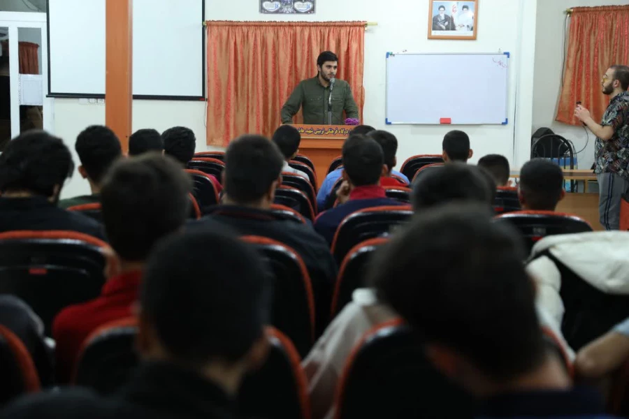 برگزاری اردوی مبدأ (ویژه دانشجویان جدیدالورود) 14