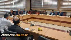 نشست اعضای گروه تربیت بدنی با دکتر اسماعیل اولی 4