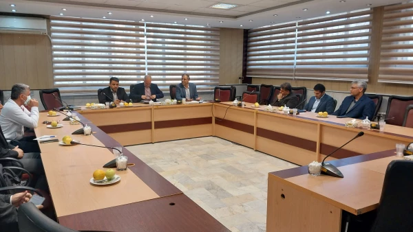 نشست اعضای گروه تربیت بدنی با دکتر اسماعیل اولی 7