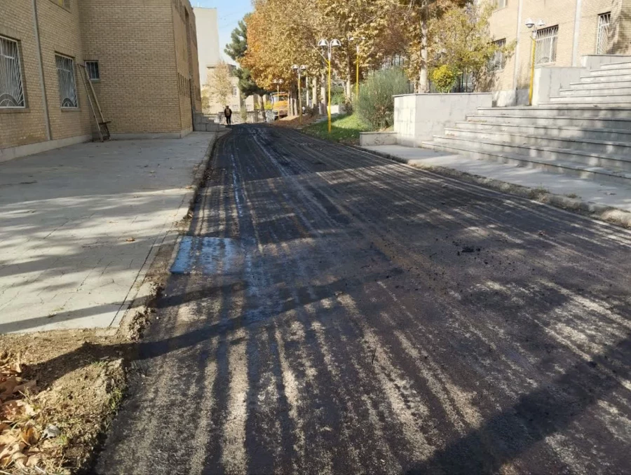 انجام پروژه آسفالت معابر پیرامون سراهای دانشجویی 6
