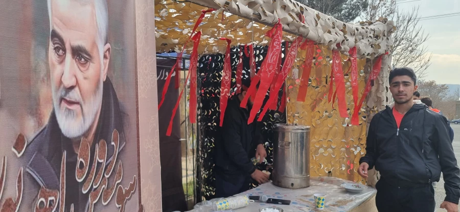 ایستگاه صلواتی به مناسبت ایام فاطمیه (س) در پردیس شهید چمران 3