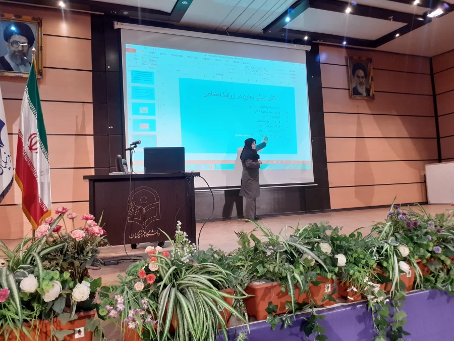 کارگاه روابط اجتماعی و نقش خانواده دانش آموزان  5