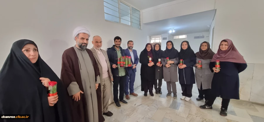 تجلیل از همکاران و استادان خانم پردیس شهید چمران 2