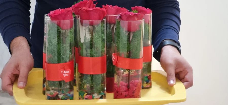 تجلیل از همکاران و استادان خانم پردیس شهید چمران 4