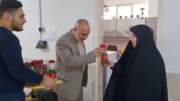 تجلیل از همکاران و استادان خانم پردیس شهید چمران 6