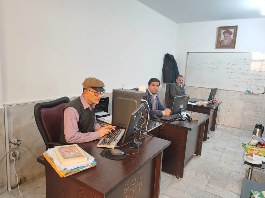 آماده سازی محیط پردیس شهید چمران برای برگزاری دومین همایش ملی توسعه دانش محتوای پداگوژیک در آموزش تربیت بدنی 9